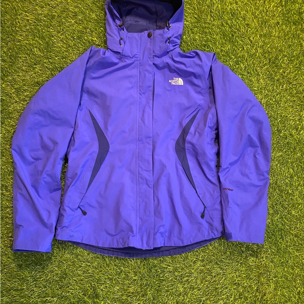 TNF The North Face Violet/Purple Waterproof Hooded Shell Jacket women’s size M